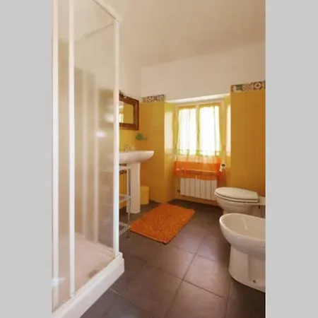 Guest house Jolly Roger 4*